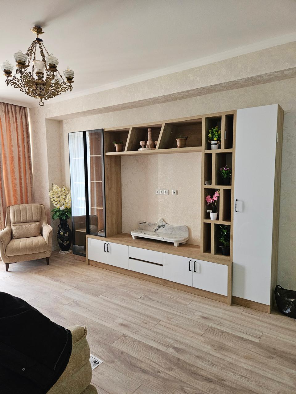 CENT FACTORY · ნამუშევარი 02