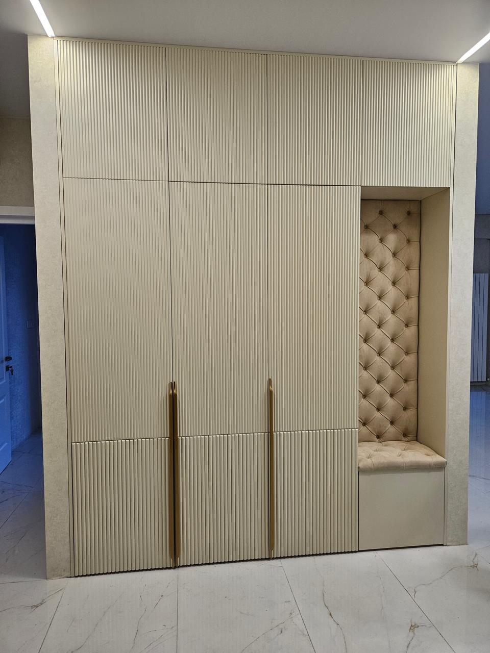 CENT FACTORY · ნამუშევარი 05